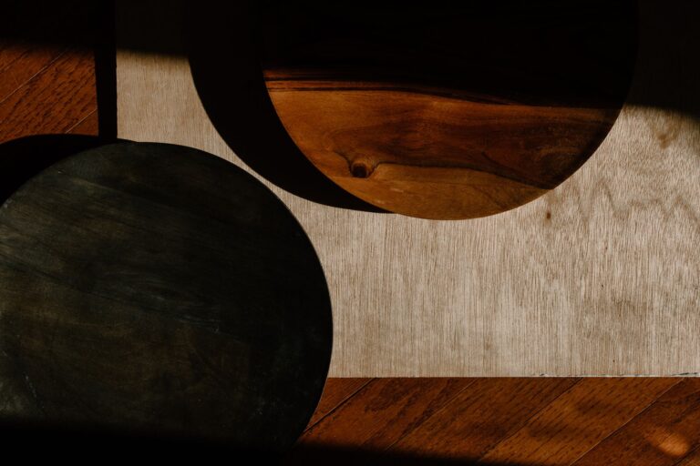 Minimalist wooden kitchenware casting artistic